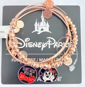 Neu Disney Parks Alex und Ani Leg dich nicht mit der Schleife an Roségold Armband 3-teiliges Set - Bild 1 von 3