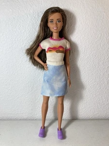 Mattel - You Can Be Anything Pet Vet Barbie GJL63 - Petite, Brunette, Redressed - Bild 1 von 8