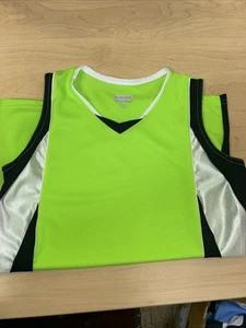 New Youth Girl’s Sportswear Green, Black, & White Athletic Tank Top Size L. - Picture 1 of 2