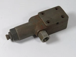 Bosch 799785 Hydraulic Control Valve USED - Picture 1 of 3