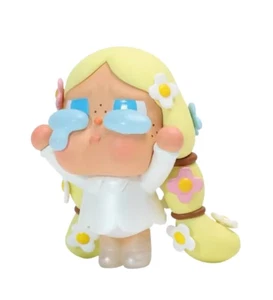 POP MART CRYBABY Jungle Adventure Series Confirm to Hide The Sacrificial Blonde - Picture 1 of 4