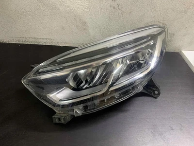 Frontscheinwerfer Renault Captur I 260606152R Ein Stück (Rechts oder Links) - Bild 1 von 4