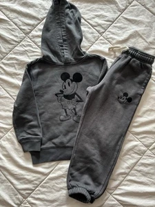 Disney GAP kids Mickey Mouse Sweat Pants and Hoodie Set Size xs/s - Picture 1 of 6
