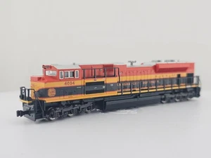 *READ KATO 176-8431 N Scale Kansas City Southern KCS EMD SD70ACe Locomotive 4034 - Picture 1 of 17