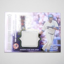 Bernie Williams 2002 Topps Gold Label Jersey Card. Not Numbered. Card # ACR-BFW.