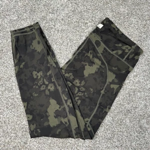 Leggings donna VUORI taglia XL a righe in verde origano mimetico vita alta palestra yoga - Foto 1 di 9