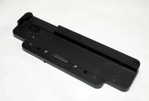 Fujitsu Port Replikator/Dockingstation FPCPR120 mit Netzteil - Bild 1 von 2
