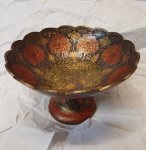 Scaloped Brass Footed Bowl w Peacock & Leaf Decoration Made in India 4" H x 6" D - Picture 1 of 15