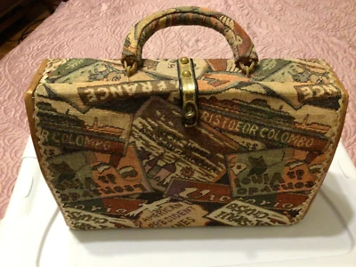 De colección. Cartera/bolso de mano de mimbre cubierto de tela Midas of Miami viaje/crucero 14" Foto 1 de 4