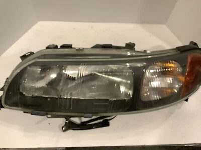 Lámpara de luz lateral elevadora para conductor Volvo V70 XC 2002 se adapta a 2001-2004 también XC70 Foto 1 de 4