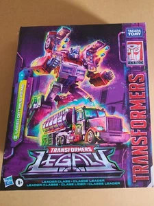 2022 - HASBRO - TRANSFORMERS LEGACY - LASER OPTIMUS PRIME - Picture 1 of 6