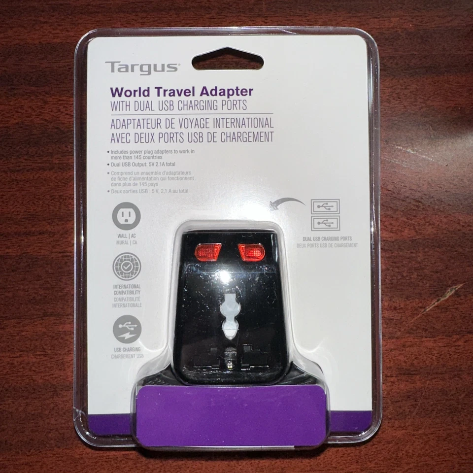Targus International Power Adapter World Travel Plug USB Charging Ports APK032US