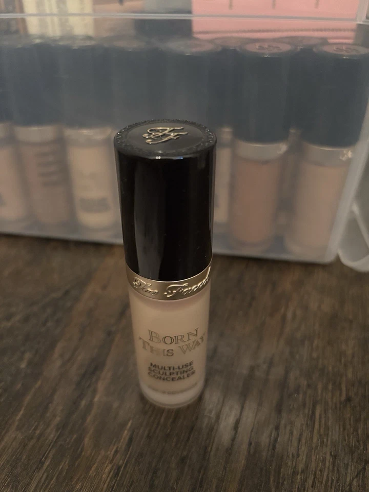 Base indetectable TOO FACE-Born This Way -fabrique- en L’ltalie Foto 1 de 1