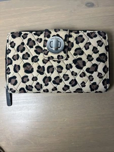 Portafoglio Vera Bradley Turnlock Stampa Leopardata Trapuntato Marrone e Nero Zip Pouch - Foto 1 di 12