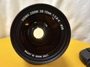 Lente zoom ligera Sigma 28-70 mm f/2,8-4 montura Canon EF fotograma completo DSLR - Imagen 1 de 6