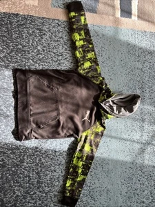 Black Puma Hoodie w/Camo Print Digital - Youth Size M(10-12). - Picture 1 of 2