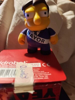 Kidrobot Mayor Quimby Los Simpson 25 Aniversario nuevo en caja como nuevo Foto 1 de 3