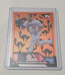 2023 Topps Update Max Muncy Max Power Halloween Foil Black Cat SSP /10 #US179 