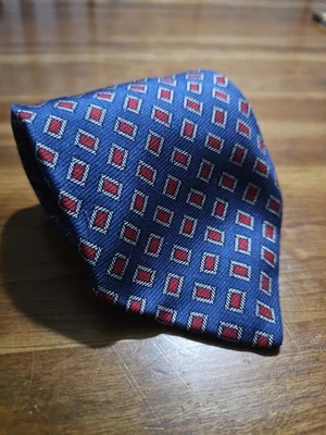 Corbata Fendi roja y azul geométrica 100 % seda hecha en Italia Foto 1 de 4