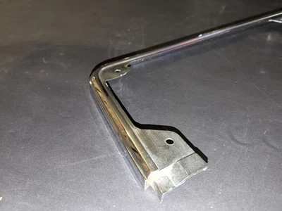 1977 - 1979 凯迪拉克 Fleetwood DeVille 原始设备制造商 LH 标头面板前端成型 — 第 1/4 张图片