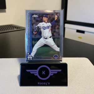 Topps Chrome 2025 #175 Blake Snell Los Angeles Dodgers Baseballkarte - Bild 1 von 2