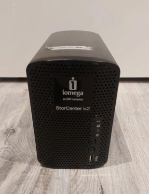 Iomega Storecenter Ix2 - Image 1 of 4