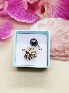 14kt Gold Plated Monstera Leaf and Peacock Pearl Ring - Picture 1 of 3