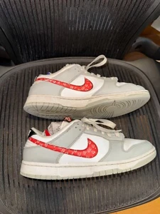 Größe 9,5 - gebrauchter Nike Dunk Low SE Lottery Pack - grau - Bild 1 von 8