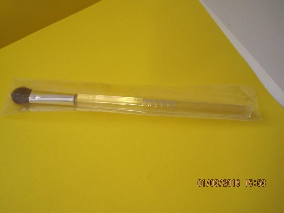 MODELOS PREFIEREN LUCITE CONTORNO SOMBRA DE OJOS SOMBRA PINCEL~~NUEVO EN PAQUETE~~COMPLETO Foto 1 de 1