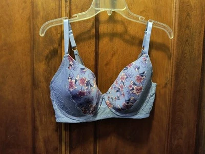 Sujetador para mujer 38D Jessica Simpson bonito adorno de encaje floral lila Foto 1 de 4
