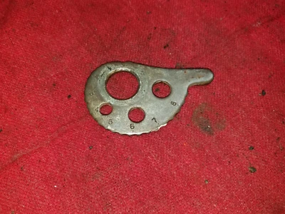 TT600 YAMAHA 1984 CHAIN PULLER 1 4V5-25388-01-00 - Image 1 of 2