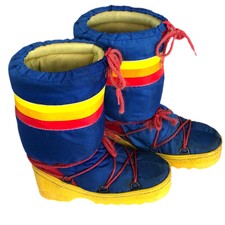 napoleon moon boots