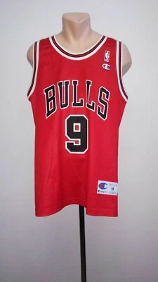 LUOL DENG #9 Chicago Bulls size M basketball Jersey Champion NBA Vintage Red VTG - Image 1 of 4