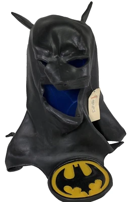VTG 1989 DC Comics Batman Cowl Mask W/Emblem - Brand New With Tags - SPENCER'S - Image 1 of 4