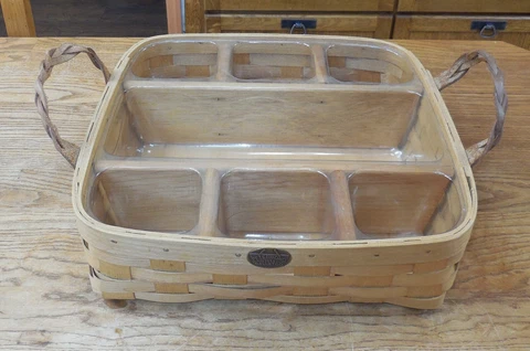 Peterboro sectioned basket with two inserts leather handles Cover