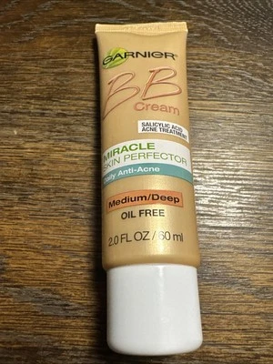 Garnier  BB Cream Miracle Perfector Daily Anti Acne Control Medium/Deep. - Image 1 of 2