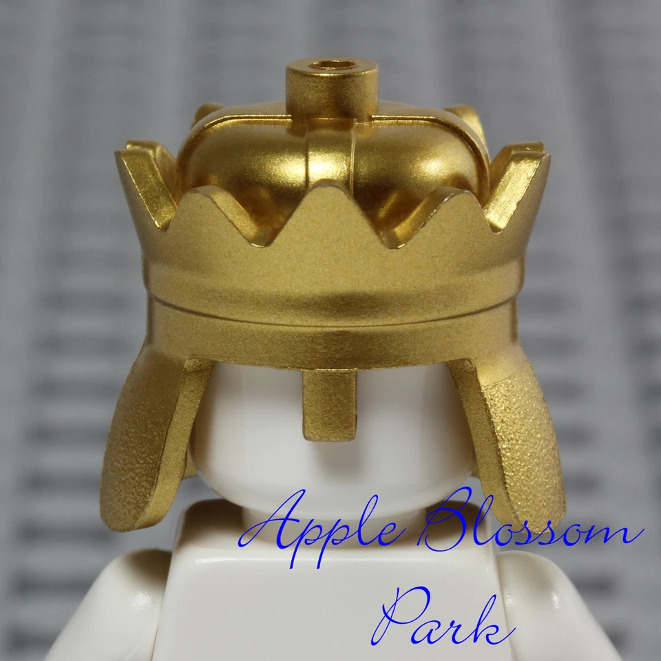 NEW Lego Minifig METALLIC GOLD CROWN King Prince Helmet Castle Kingdom Head Gear - Image 1 of 4