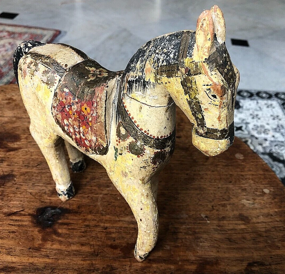 Ancien cheval en bois polychrome Jouet - Dimensions :  21 x 21 cm. - Photo 1/4