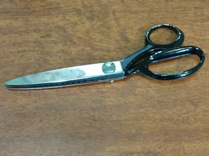 Vintage SINGER Pinking Shears / Scissors Model C817 Made in Brazil - Picture 1 of 12