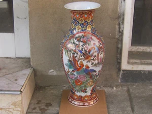 Rare Huge 18" Hand Painted Chinese Porcelain Vase Satsuma Parrots Flower motives - Picture 1 of 12