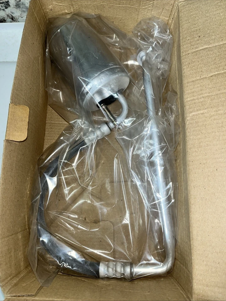 HVAC Receiver Drier 83016 Same Number As 4 Seasons Free Shipping - Image 1 of 1