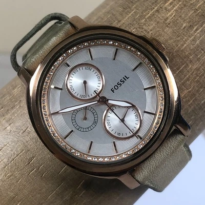 Reloj Fossil Chelsey Mujer ES3357 Vestido Pavimentado Día Fecha Cuero Cuarzo 38mm 7 1/4" Foto 1 de 4