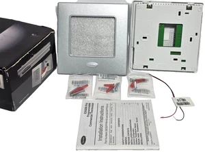 Carrier TP-PAC01-A Performance Edge Programmable Thermostat - Picture 1 of 5