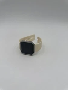 Reloj Fitbit Blaze Smart Fitness Estuche Plateado Banda Blanca Probado - Imagen 1 de 8