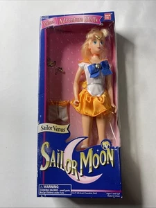 Sailor Moon Deluxe Adventure Dolls Sailor Venus Doll 1995 Bandai #3428 - Imagen 1 de 7