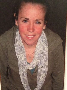 Ladies Infinity Scalf Knitting Pattern - Picture 1 of 1