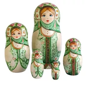 POUPEES RUSSES EMBOITABLES MATRIOCHKA VERT PEINTE A LA MAIN PAR TITOVA - Imagen 1 de 3