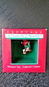 HALLMARK 1988 PENGUIN PAL FIRST IN SERIES MINIATURE ORNAMENT NIB - Picture 1 of 1
