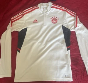 2022-23 Bayern Munich adidas Training Top soccer ⚽️  - Picture 1 of 2