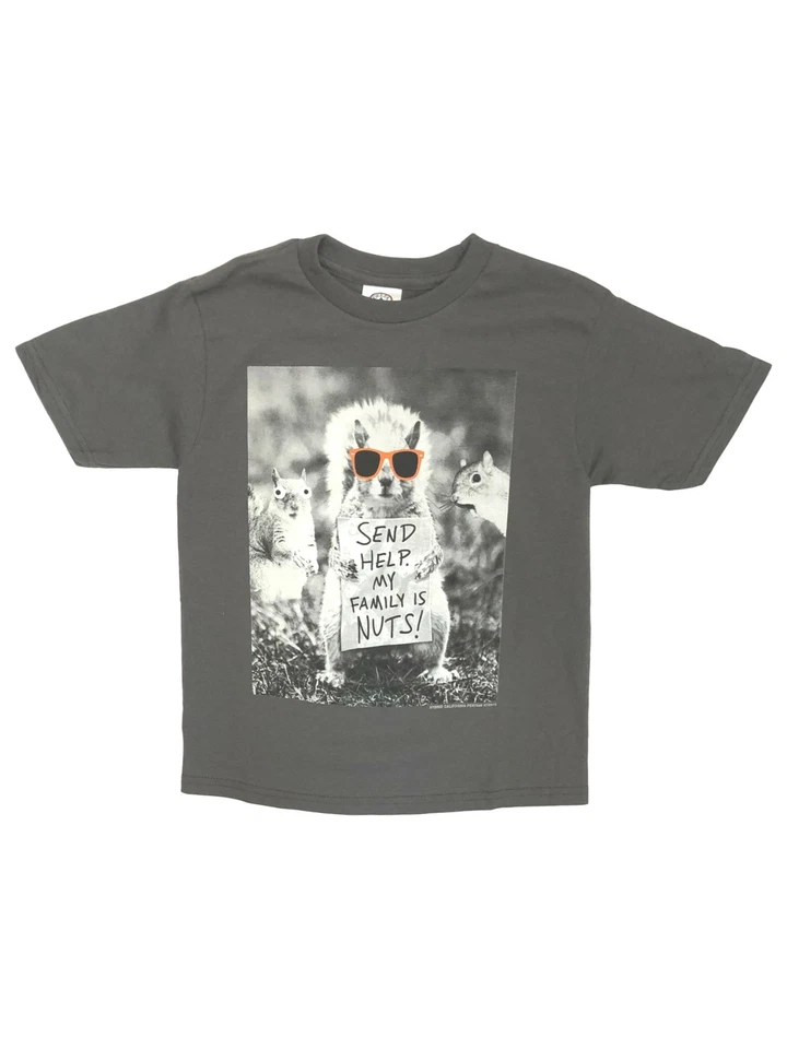 Camiseta manga corta para niños Enviar ayuda a mi familia es nueces ardilla Foto 1 de 1
